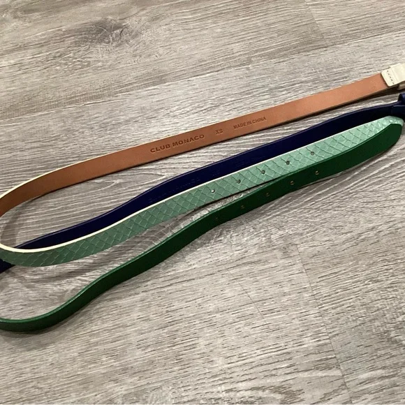CLUB MONACO SET OF 2 LEATHER BELTS GREEN BLUE CREAM SNAKE XS - Picture 6 of 6
